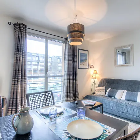Apartment Blue Bay By Interhome Deauville