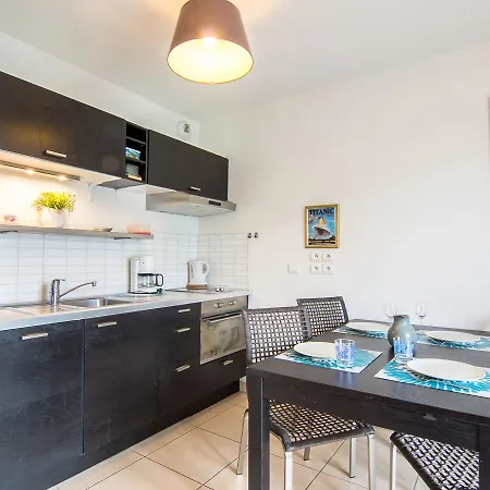 Appartement Blue Bay-1 By Interhome *