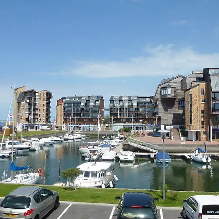 Appartement Blue Bay-1 By Interhome