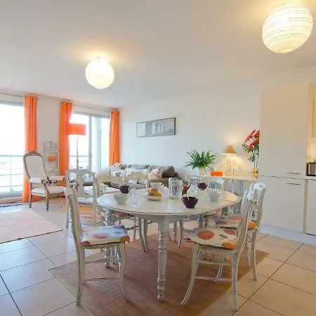 Blue Bay By Interhome Apartment Deauville