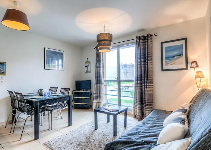 Blue Bay-1 By Interhome * 多维尔